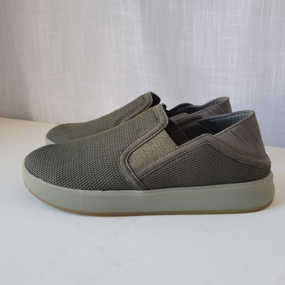 OLUKAI KI'IHELE women's slip on shoes in olive green size 8.5